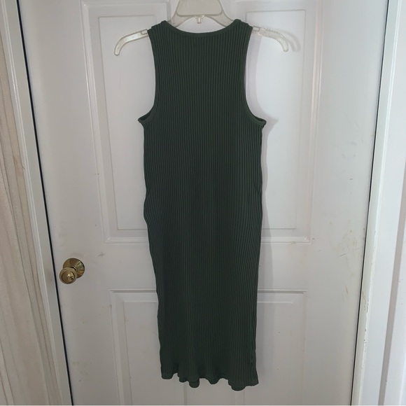 GAP Ribbed Tank Midi Dress - Picture 2 of 3